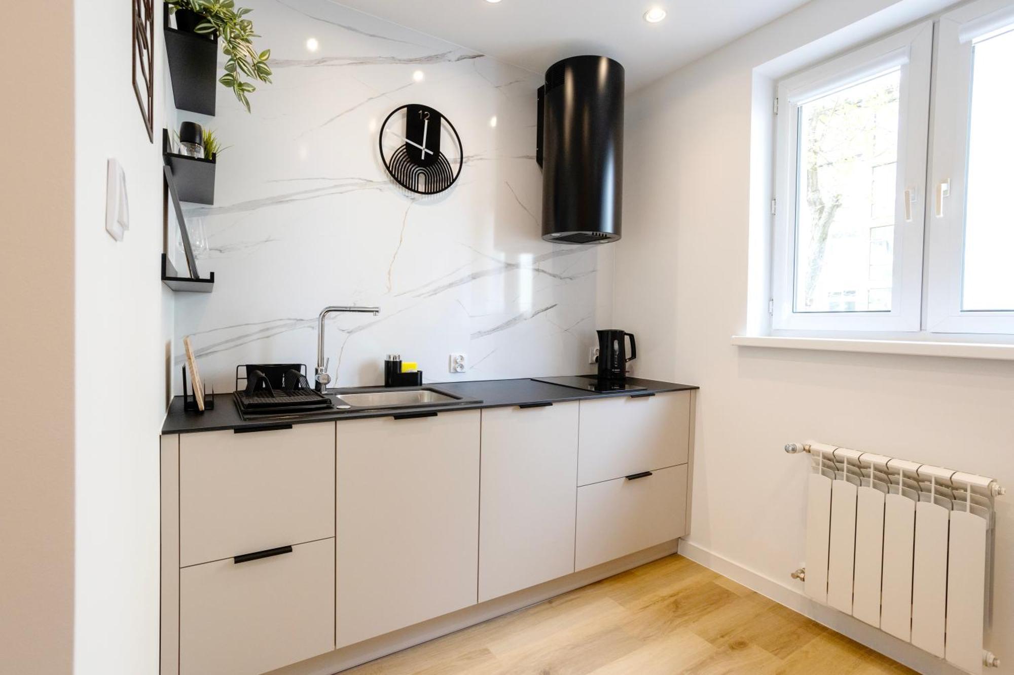 The Ground Floor - Centrum Apartment